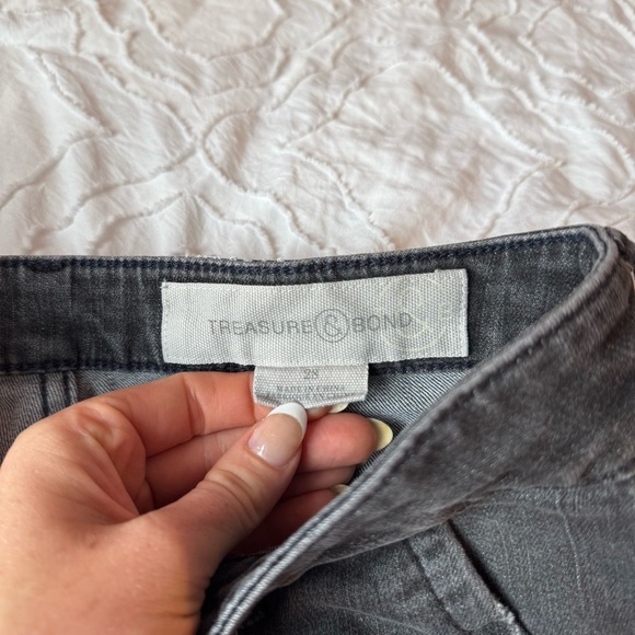 Treasure & Bond Gray Black Distressed Denim Jeans with Zipper Ankle - Picture 4 of 11